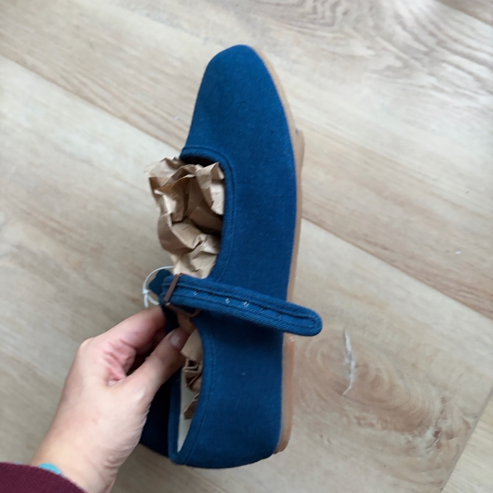 NWT Small Lot Co Indigo Mary Janes (8 but runs big) - Picture 2 of 5